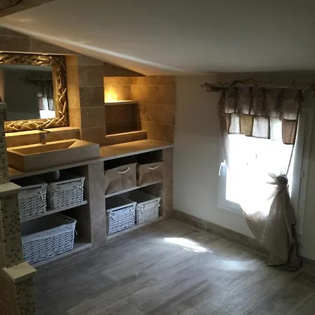 Casa vacanze Le Bastidon Piscine Privée Chauffée Pierrevert